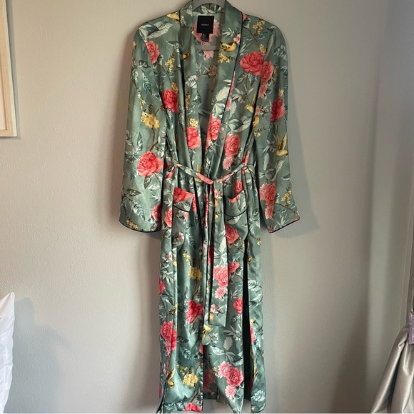 Teal Floral Robe - Picture 3 of 3